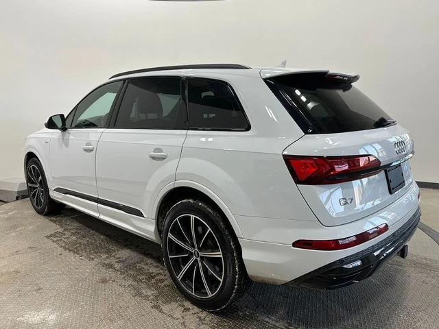 Audi Q7 Komfort* 55 TFSI* АвтоКредит* (ЦЕНА ДО БГ) - автомобили, коли, обяви за нови и употребявани 4