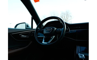 Audi Q7 Komfort* 45TFSI* АвтоКредит* (ЦЕНА ДО БГ) - автомобили, коли, обяви за нови и употребявани 12