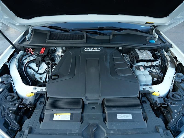 Audi Q7 Komfort* 45TFSI* АвтоКредит* (ЦЕНА ДО БГ) - автомобили, коли, обяви за нови и употребявани 5