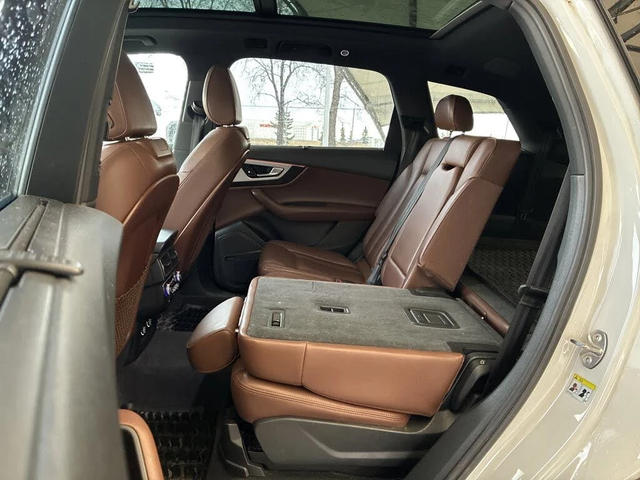 Audi Q7 3.0 TFSI* quattro* Technik* АвтоКредит* (ЦЕНА ДО Б - автомобили, коли, обяви за нови и употребявани 7