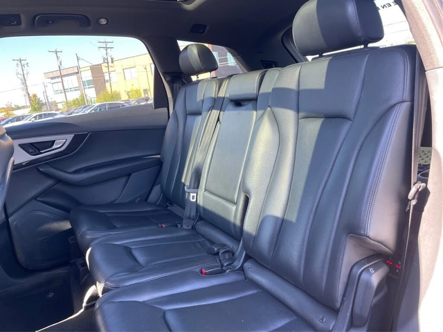 Audi Q7 55 TFSI* Progressiv* АвтоКредит* (ЦЕНА ДО БГ) - автомобили, коли, обяви за нови и употребявани 11