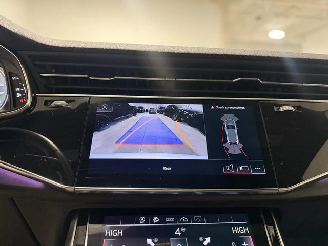 Audi Q7 quattro Komfort* TFSI* АвтоКредит* (ЦЕНА ДО БГ) - автомобили, коли, обяви за нови и употребявани 11