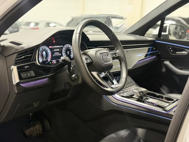 Audi Q7 quattro Komfort* TFSI* АвтоКредит* (ЦЕНА ДО БГ) - автомобили, коли, обяви за нови и употребявани 7