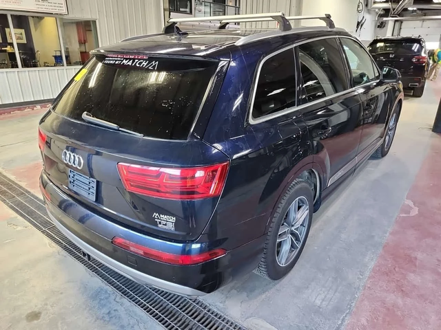 Audi Q7 PROGRESSIV/CARFAХ/Дистроник/Обдух/Подгрев/Пано - автомобили, коли, обяви за нови и употребявани 2
