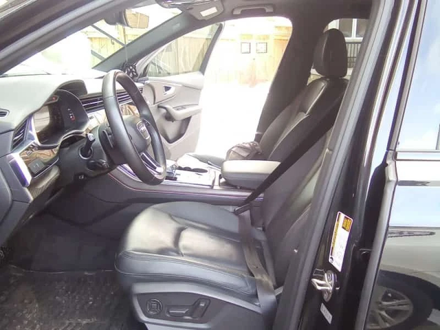 Audi Q7 PROGRESSIV * 2 КЛЮЧА* ПОДГРЕВ* 360* ПАНОРАМА* - автомобили, коли, обяви за нови и употребявани 3