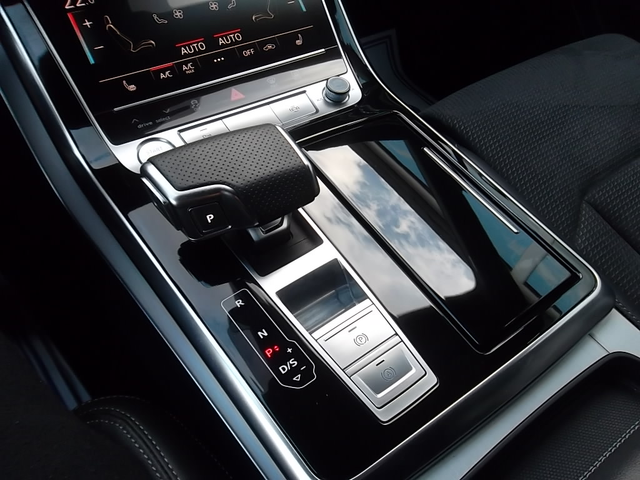 Audi Q7 50 TDI 3 X SLINE - автомобили, коли, обяви за нови и употребявани 14