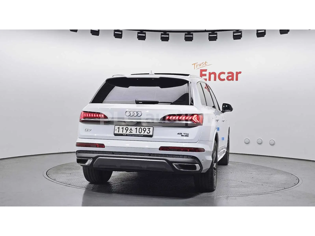 Audi Q7 4.5TDI* 360* Pano* Camera* АВТОКРЕДИТ - автомобили, коли, обяви за нови и употребявани 3