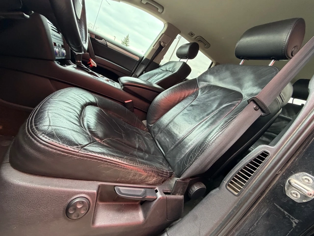 Audi Q7 3.0TDI* Обслужен* Регистриран - автомобили, коли, обяви за нови и употребявани 9