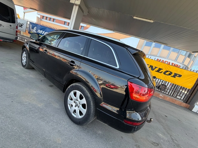 Audi Q7 3.0D* Sline* Панорама - автомобили, коли, обяви за нови и употребявани 2