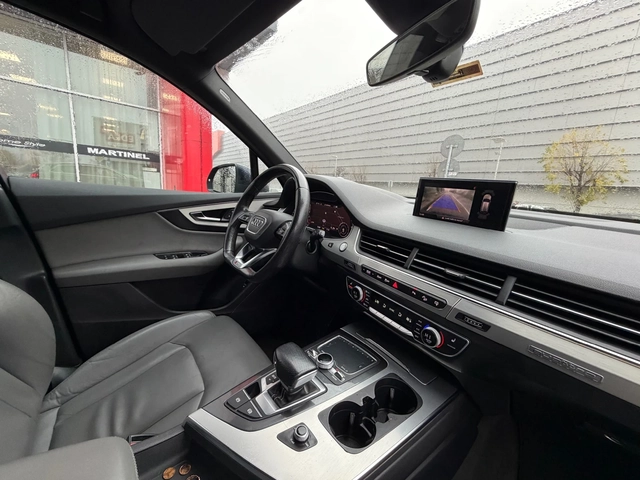 Audi Q7 Sline* Plus* 3.0TDI* 7места* УНИКАТ - автомобили, коли, обяви за нови и употребявани 9