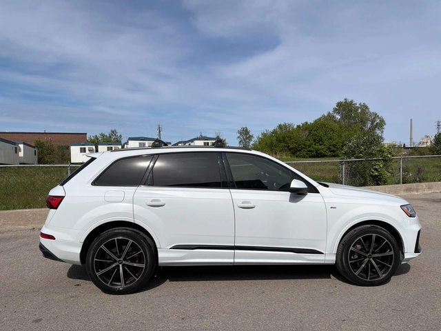 Audi Q7 S LINE * 7 МЕСТЕН * СЕРВИЗНА ИСТОРИЯ * CARFAX * - автомобили, коли, обяви за нови и употребявани 2