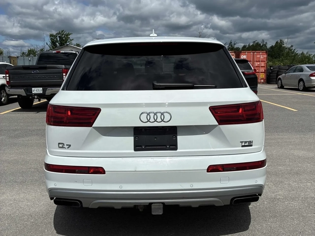 Audi Q7 Komfort * Keyless * CARFAX * АВТО КРЕДИТ * - автомобили, коли, обяви за нови и употребявани 4