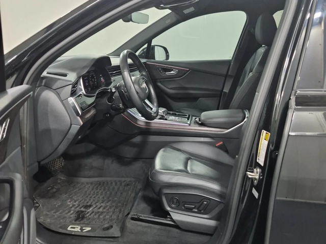 Audi Q7 PROGRESSIV/Quattro/Pano/Обдухване/6+ 1 - автомобили, коли, обяви за нови и употребявани 8