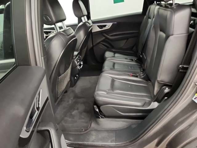 Audi Q7 PROGRESSIV * * 360 * * CARFAX * * ОБДУХВАНЕ * * - автомобили, коли, обяви за нови и употребявани 8