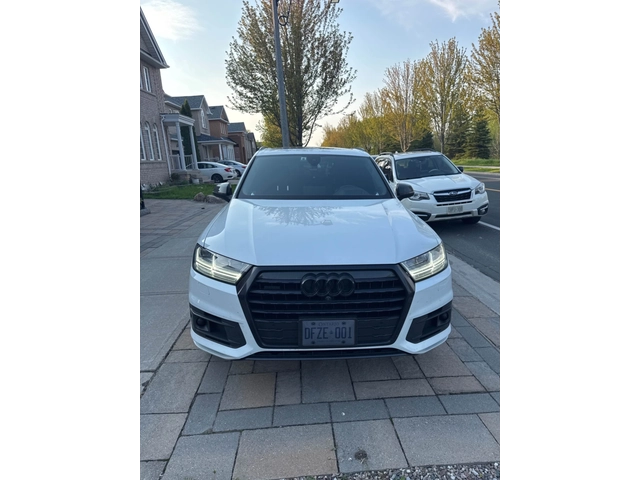 Audi Q7 TECHNIK * MATRIX * DISTRONIC * HEAD UP * CARFAX * - автомобили, коли, обяви за нови и употребявани 1