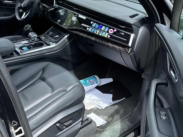 Audi Q7 Komfort * CARFAX * АВТО КРЕДИТ * - автомобили, коли, обяви за нови и употребявани 7