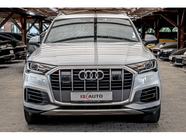Audi Q7 55TFSI/6+1/Камера 360/Soft Close/Distronic/Lane Assist/Bind Ass/ - автомобили, коли, обяви за нови и употребявани 0