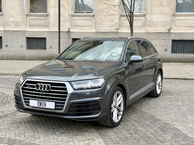 Audi Q7 Quattro Full S Line Diamond Seats 360 BOSE Air - автомобили, коли, обяви за нови и употребявани 0