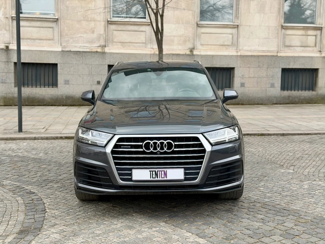Audi Q7 Quattro Full S Line Diamond Seats 360 BOSE Air - автомобили, коли, обяви за нови и употребявани 1