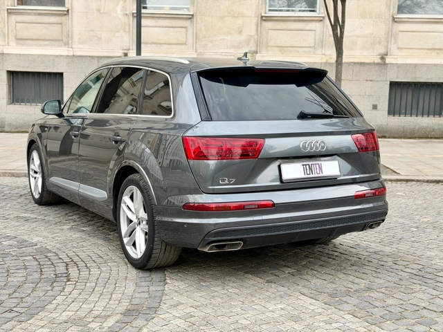 Audi Q7 Quattro Full S Line Diamond Seats 360 BOSE Air - автомобили, коли, обяви за нови и употребявани 4