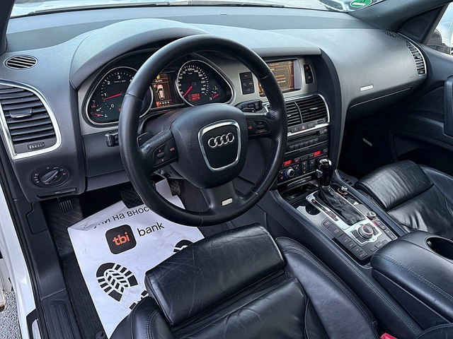 Audi Q7 4.2d-PANORAMA-Sline-BOSE- - автомобили, коли, обяви за нови и употребявани 8