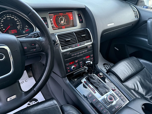 Audi Q7 4.2d-PANORAMA-Sline-BOSE- - автомобили, коли, обяви за нови и употребявани 9