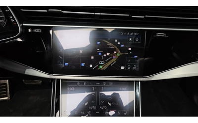 Audi Q7 MATRIX* DIS* S-LINE* PANO* ОБДУХ* HUD* SOFT-CLOSE* - автомобили, коли, обяви за нови и употребявани 11