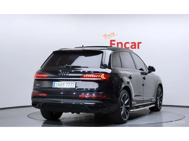 Audi Q7 MATRIX* DIS* S-LINE* PANO* ОБДУХ* HUD* МАСАЖ* 360* - автомобили, коли, обяви за нови и употребявани 3