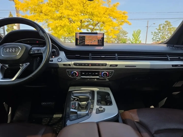 Audi Q7 PROGRESSIV* 7 МЕСТА* 360* ОБДУХ* PANO - автомобили, коли, обяви за нови и употребявани 4