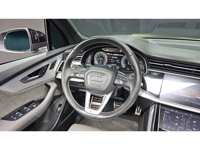 Audi Q7 55 TFSI quattro Premium - автомобили, коли, обяви за нови и употребявани 12