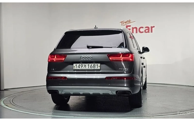 audi-q7 - 3