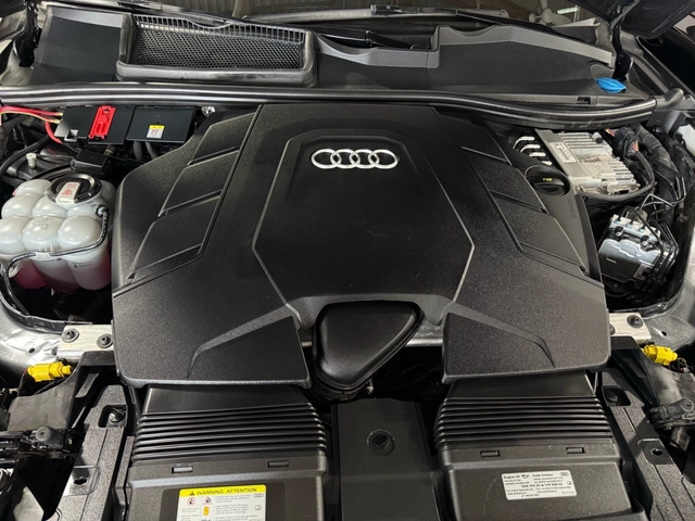 Audi Q7 S-Line Progressiv 55 TFSI quattro - автомобили, коли, обяви за нови и употребявани 14