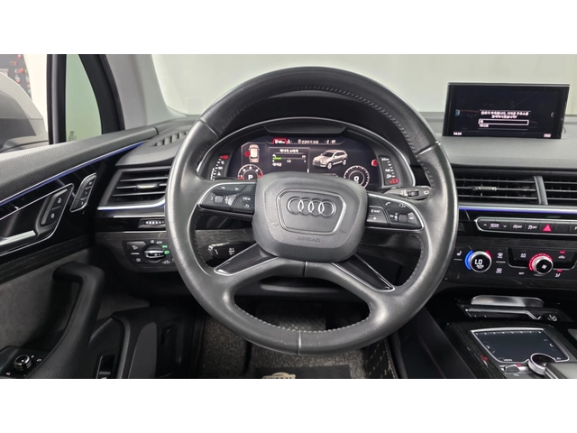 Audi Q7 35 TDI Quattro Comfort - автомобили, коли, обяви за нови и употребявани 10