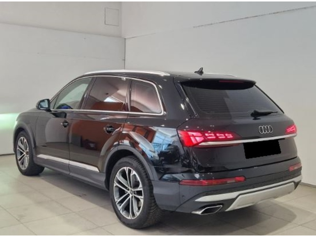 Audi Q7 Q7 50TDI Quattro S-Line - автомобили, коли, обяви за нови и употребявани 3