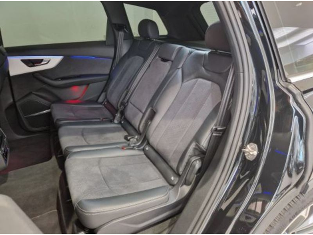 Audi Q7 Q7 50TDI Quattro S-Line - автомобили, коли, обяви за нови и употребявани 7