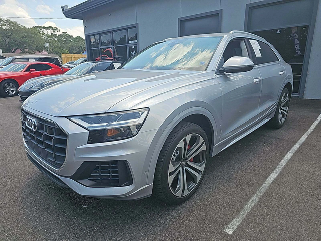 Audi Q8 DISTRONIK* 360* AMBIENT* B&O* ОБДУХ* ПОДГРЕВ* KEYL - автомобили, коли, обяви за нови и употребявани 0