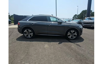 audi-q8 - 3