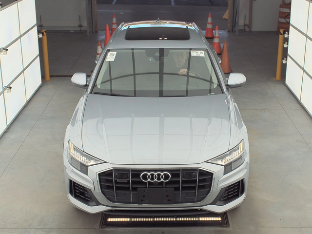 Audi Q8 PRESTIGE* MATRIX* B&O* KEYLESS* DISTRONIK* DIGITAL - автомобили, коли, обяви за нови и употребявани 0