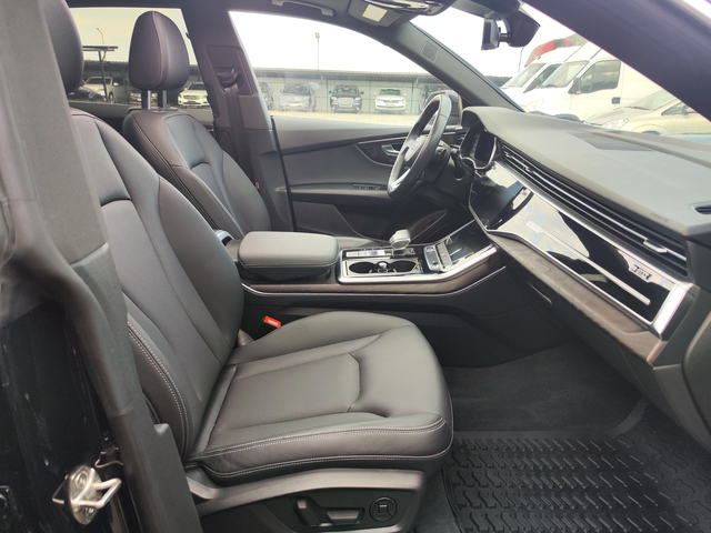 Audi Q8 SLINE* PANORAMA* PODGREV* OBDUH* LINEASIST* LIZING - автомобили, коли, обяви за нови и употребявани 8