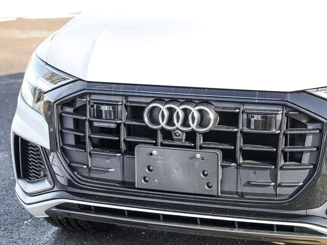 Audi Q8 * quattro Progressiv * CARFAX * ЦЕНА ДО БГ - автомобили, коли, обяви за нови и употребявани 12