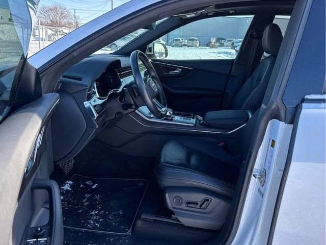 Audi Q8 * Progressiv 55 TFSI quattro * CARFAX * ЦЕНА ДО БГ - автомобили, коли, обяви за нови и употребявани 5