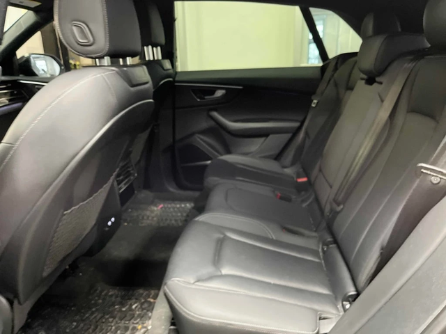 Audi Q8 * Progressiv * CARFAX * ЦЕНА ДО БГ - автомобили, коли, обяви за нови и употребявани 9