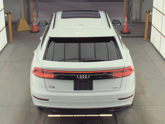 Audi Q8 Premium QUATTRO - автомобили, коли, обяви за нови и употребявани 4