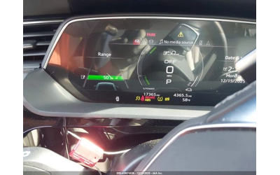 Audi Q8 E-TRON PREMIUM PLUS QUATTRO - автомобили, коли, обяви за нови и употребявани 12