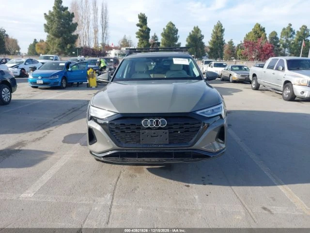 Audi Q8 E-TRON PREMIUM PLUS QUATTRO - автомобили, коли, обяви за нови и употребявани 4