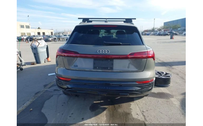 Audi Q8 E-TRON PREMIUM PLUS QUATTRO - автомобили, коли, обяви за нови и употребявани 7