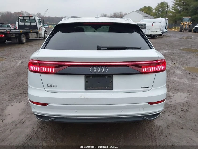 Audi Q8 55 TFSI PREMIUM - автомобили, коли, обяви за нови и употребявани 14