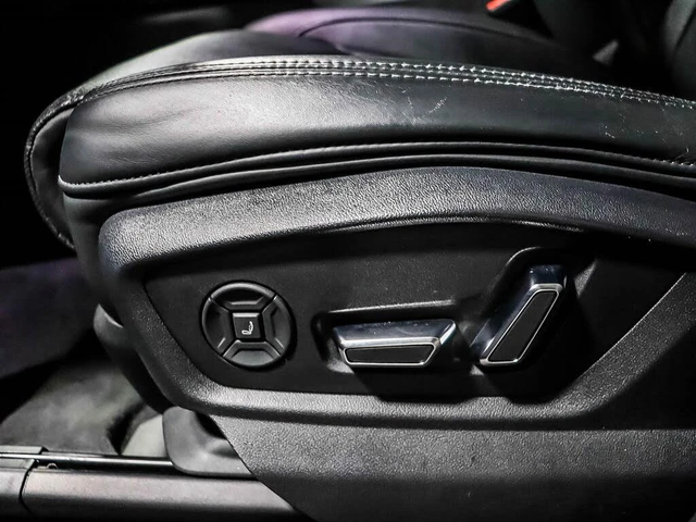 Audi Q8 3xSline* BlackOptic* Bang3D* Matrix* Distr* Масаж* - автомобили, коли, обяви за нови и употребявани 6