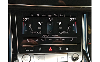 Audi Q8 RSQ8/MATRIX/PANO/3D CAM/DISTR/HUD/AMBIENT/CAR PLAY - автомобили, коли, обяви за нови и употребявани 12