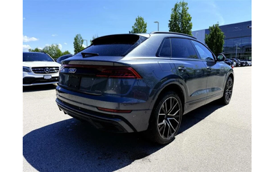 audi-q8 - 3